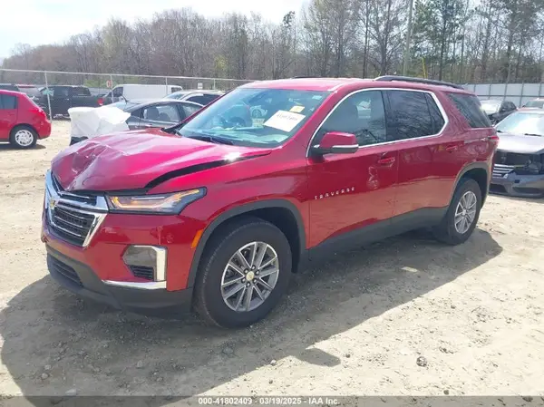 1GNESVKW4RJ131493 2024 CHEVROLET TRAVERSE - Image 2