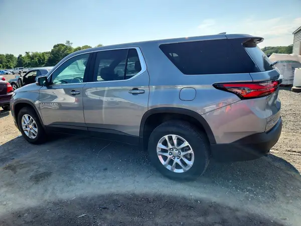 1GNETTKW6RJ131934 2024 CHEVROLET TRAVERSE - Image 2