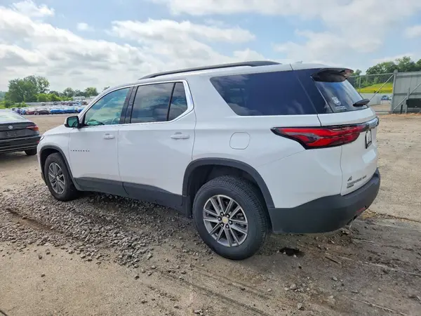 1GNETVKW4RJ132415 2024 CHEVROLET TRAVERSE - Image 2