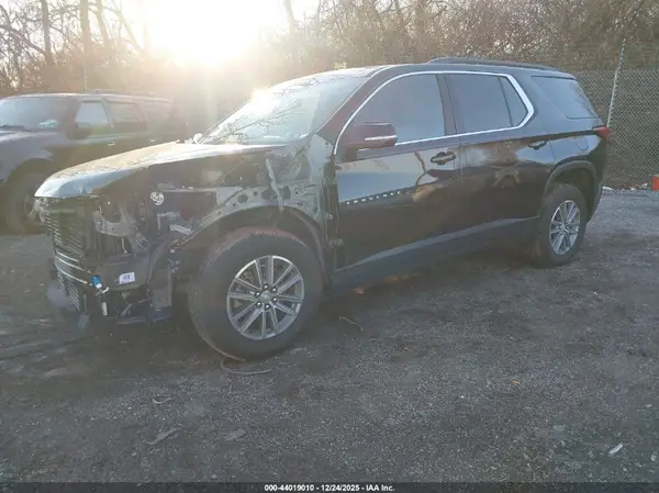 1GNETWKW7RJ135959 2024 CHEVROLET TRAVERSE - Image 2