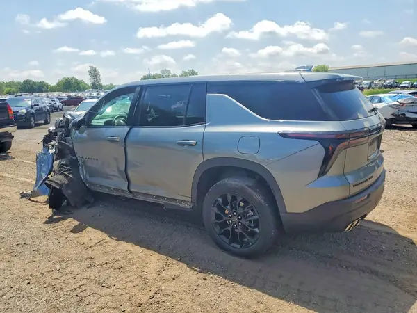 1GNEVEKS1RJ158378 2024 CHEVROLET TRAVERSE - Image 2