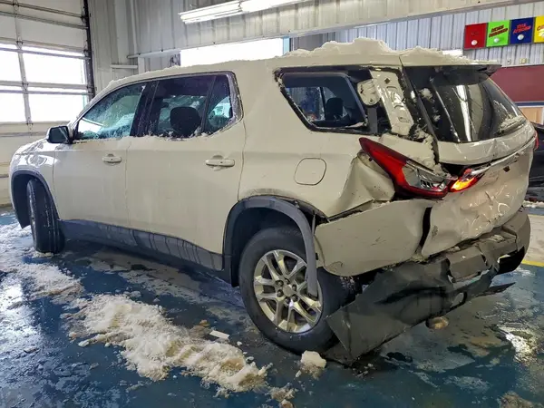 1GNEVFKW0JJ100937 2018 CHEVROLET TRAVERSE - Image 2