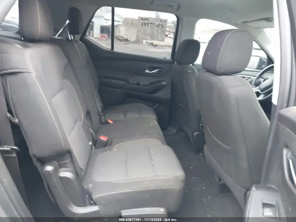 1GNEVFKW0JJ185102 2018 CHEVROLET TRAVERSE - Image 8