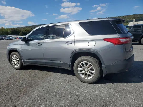 1GNEVFKW0JJ196889 2018 CHEVROLET TRAVERSE - Image 2