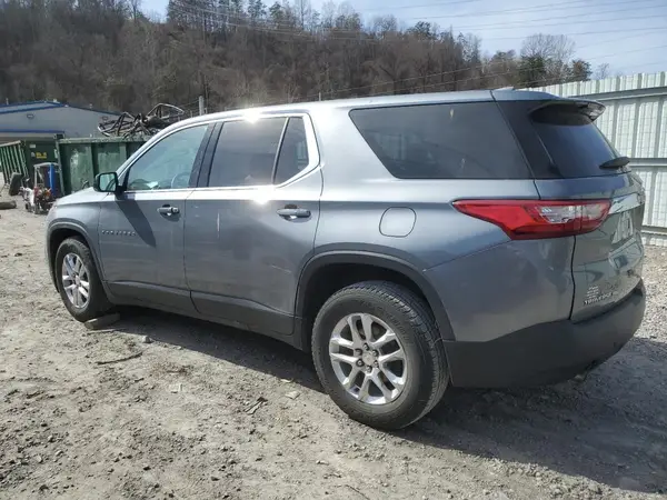 1GNEVFKW0JJ202173 2018 CHEVROLET TRAVERSE - Image 2