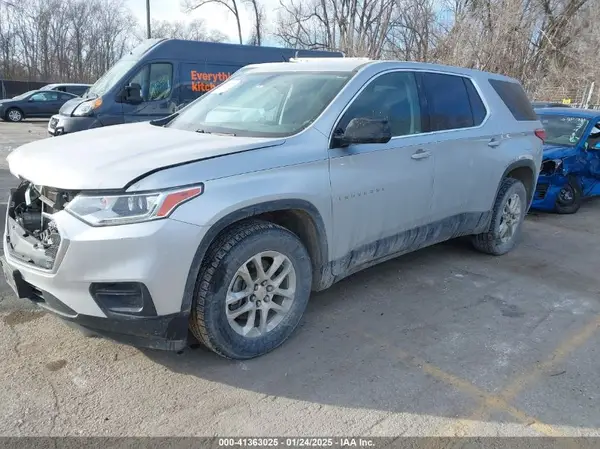 1GNEVFKW0KJ218505 2019 CHEVROLET TRAVERSE - Image 2