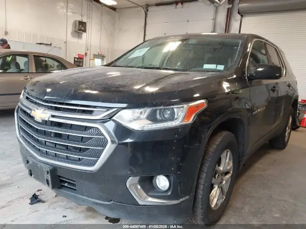 1GNEVFKW0KJ285721 2019 CHEVROLET TRAVERSE - Image 2