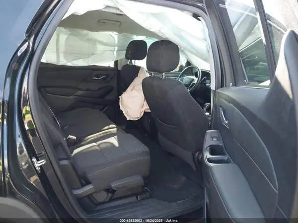 1GNEVFKW0MJ196833 2021 CHEVROLET TRAVERSE - Image 8
