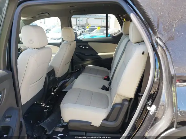 1GNEVFKW0NJ158102 2022 CHEVROLET TRAVERSE - Image 8