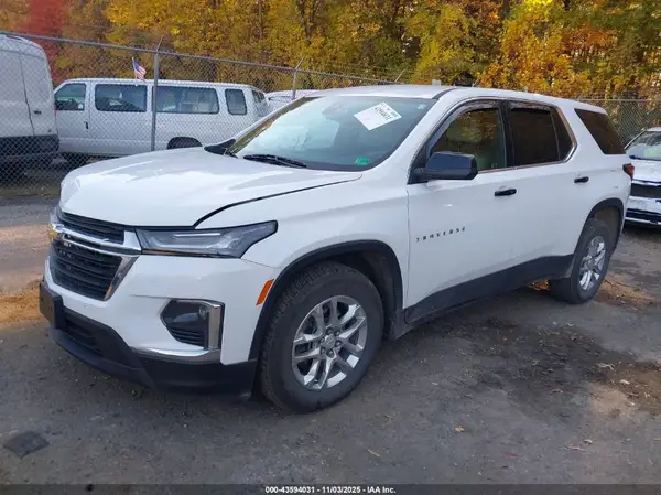 1GNEVFKW0PJ148026 2023 CHEVROLET TRAVERSE - Image 2