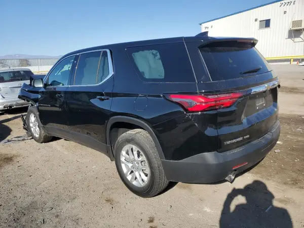 1GNEVFKW0PJ211142 2023 CHEVROLET TRAVERSE - Image 2