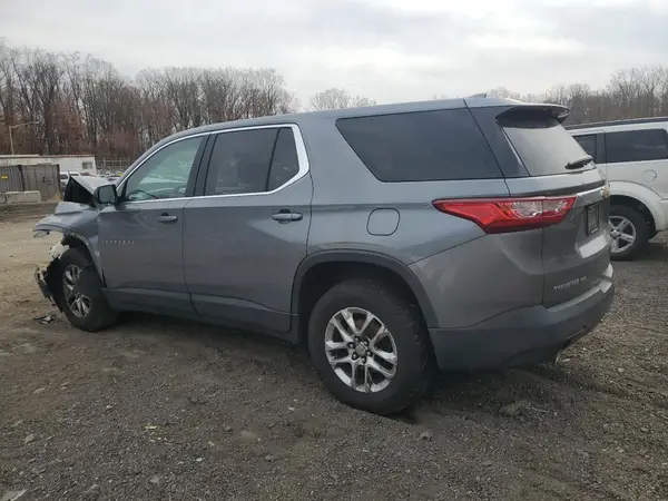 1GNEVFKW1JJ212162 2018 CHEVROLET TRAVERSE - Image 2