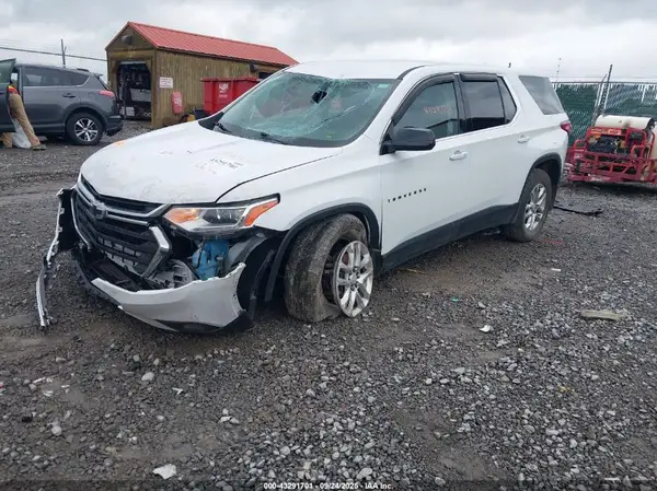 1GNEVFKW1JJ277142 2018 CHEVROLET TRAVERSE - Image 2