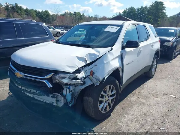1GNEVFKW1KJ112502 2019 CHEVROLET TRAVERSE - Image 2