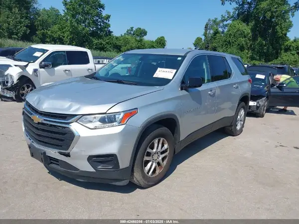 1GNEVFKW1KJ156127 2019 CHEVROLET TRAVERSE - Image 2