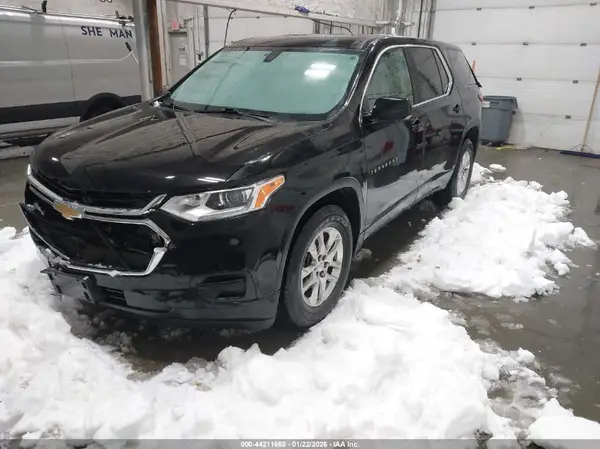 1GNEVFKW1KJ270631 2019 CHEVROLET TRAVERSE - Image 2