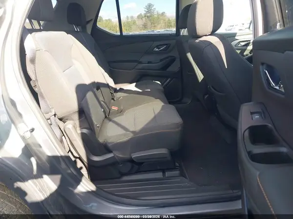 1GNEVFKW1LJ104546 2020 CHEVROLET TRAVERSE - Image 8