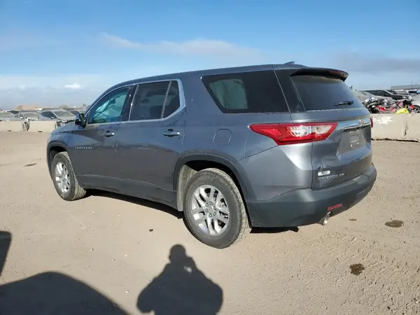 1GNEVFKW1LJ248257 2020 CHEVROLET TRAVERSE - Image 2