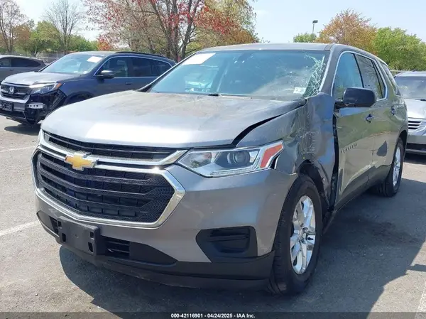 1GNEVFKW1LJ251126 2020 CHEVROLET TRAVERSE - Image 2