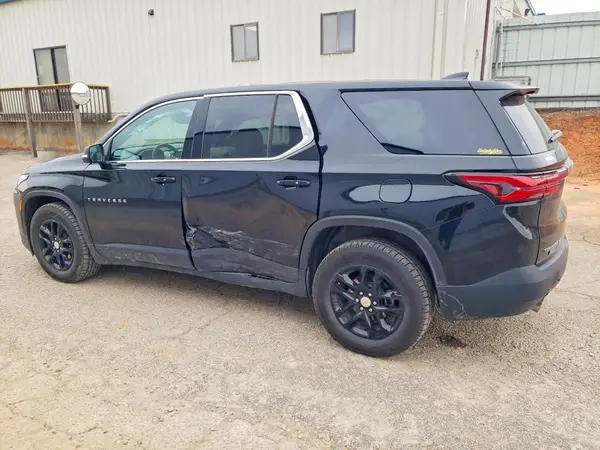1GNEVFKW1NJ176785 2022 CHEVROLET TRAVERSE - Image 2