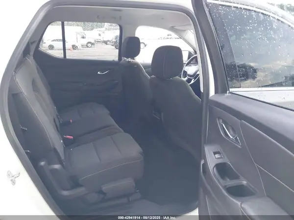 1GNEVFKW2JJ254212 2018 CHEVROLET TRAVERSE - Image 8