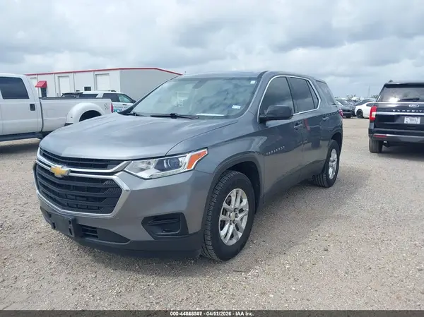 1GNEVFKW2LJ112610 2020 CHEVROLET TRAVERSE - Image 2