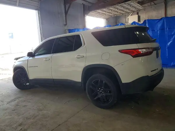 1GNEVFKW2LJ187307 2020 CHEVROLET TRAVERSE - Image 2