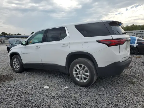 1GNEVFKW2PJ102519 2023 CHEVROLET TRAVERSE - Image 2