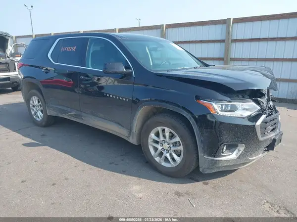 1GNEVFKW3JJ111155 2018 CHEVROLET TRAVERSE - Image 1