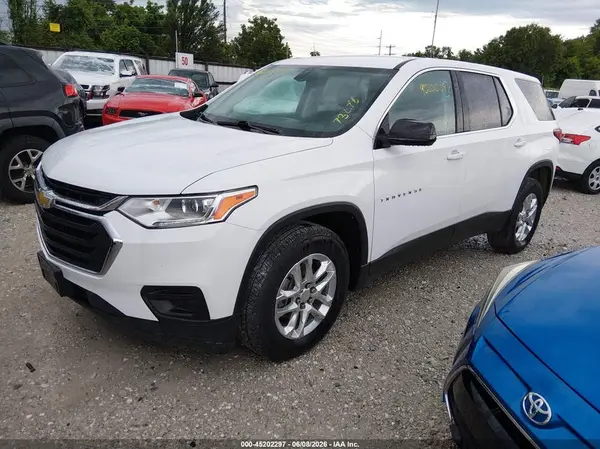 1GNEVFKW3JJ137691 2018 CHEVROLET TRAVERSE - Image 2