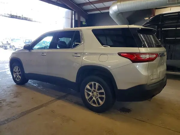 1GNEVFKW3JJ141207 2018 CHEVROLET TRAVERSE - Image 2