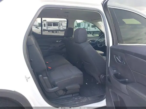 1GNEVFKW3JJ148531 2018 CHEVROLET TRAVERSE - Image 8