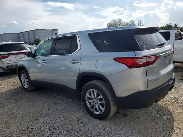 1GNEVFKW3JJ189290 2018 CHEVROLET TRAVERSE - Image 2