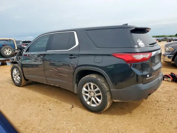 1GNEVFKW3JJ262271 2018 CHEVROLET TRAVERSE - Image 2
