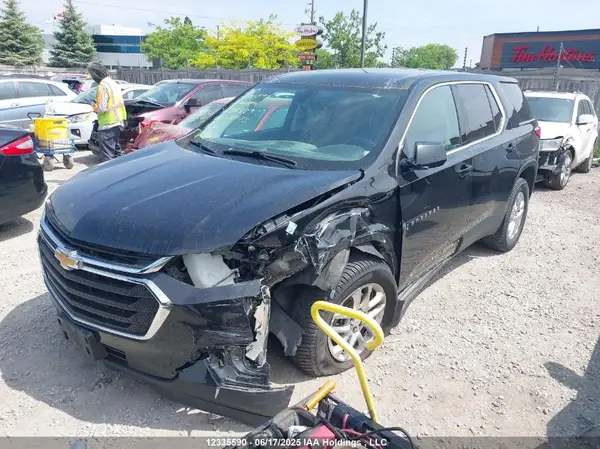 1GNEVFKW3JJ269589 2018 CHEVROLET TRAVERSE - Image 2