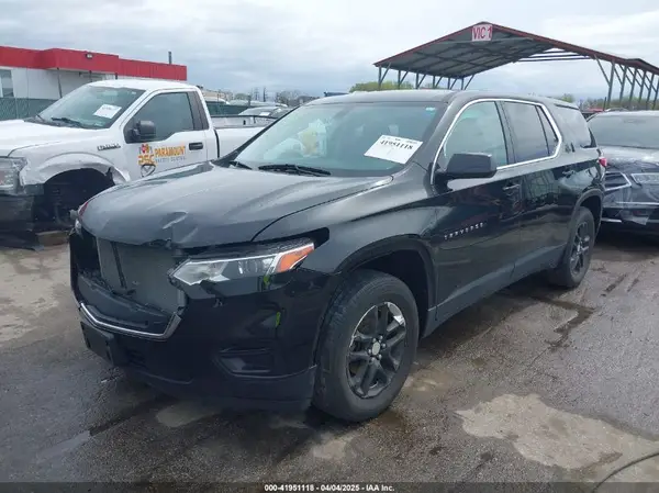 1GNEVFKW3KJ114655 2019 CHEVROLET TRAVERSE - Image 2