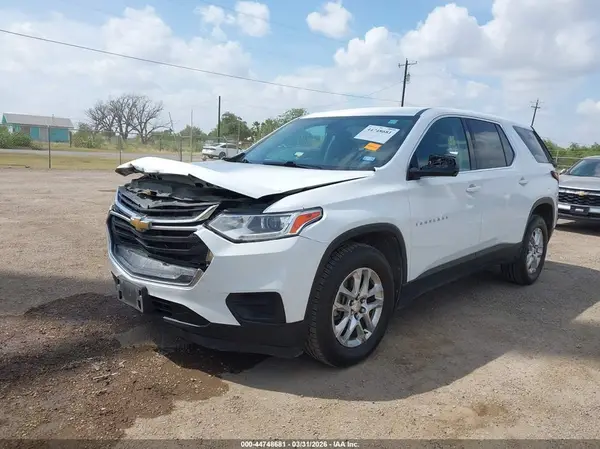 1GNEVFKW3KJ226307 2019 CHEVROLET TRAVERSE - Image 2