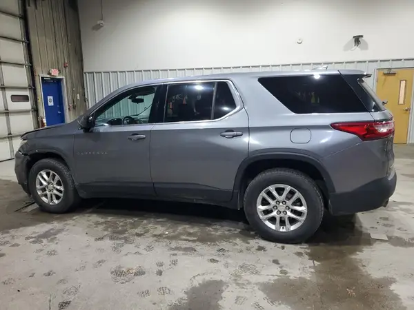 1GNEVFKW3KJ277967 2019 CHEVROLET TRAVERSE - Image 2