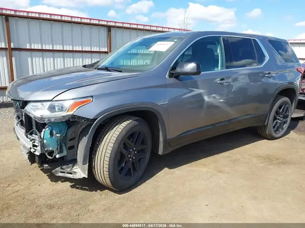 1GNEVFKW3LJ105410 2020 CHEVROLET TRAVERSE - Image 2
