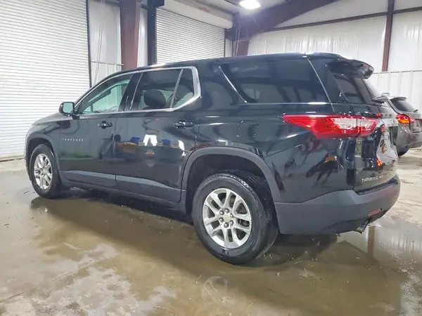 1GNEVFKW3LJ263553 2020 CHEVROLET TRAVERSE - Image 2