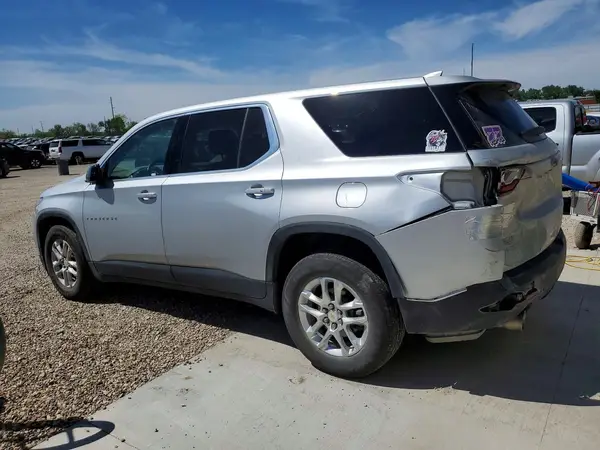 1GNEVFKW3LJ269045 2020 CHEVROLET TRAVERSE - Image 2