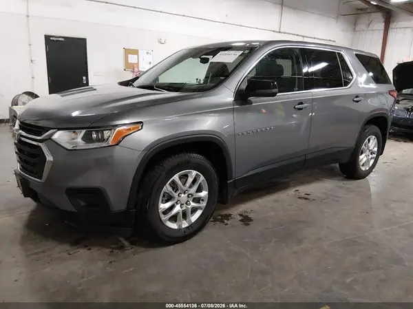 1GNEVFKW3MJ159078 2021 CHEVROLET TRAVERSE - Image 2