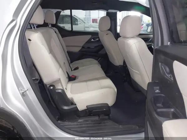 1GNEVFKW3NJ111792 2022 CHEVROLET TRAVERSE - Image 8