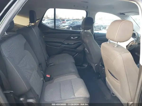 1GNEVFKW4JJ167430 2018 CHEVROLET TRAVERSE - Image 8