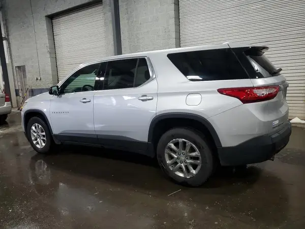 1GNEVFKW4JJ201138 2018 CHEVROLET TRAVERSE - Image 2