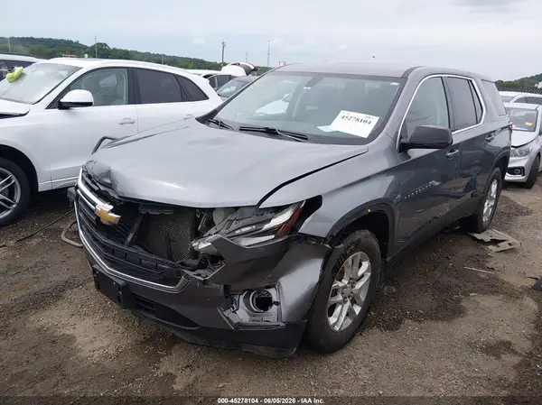 1GNEVFKW4JJ204279 2018 CHEVROLET TRAVERSE - Image 2