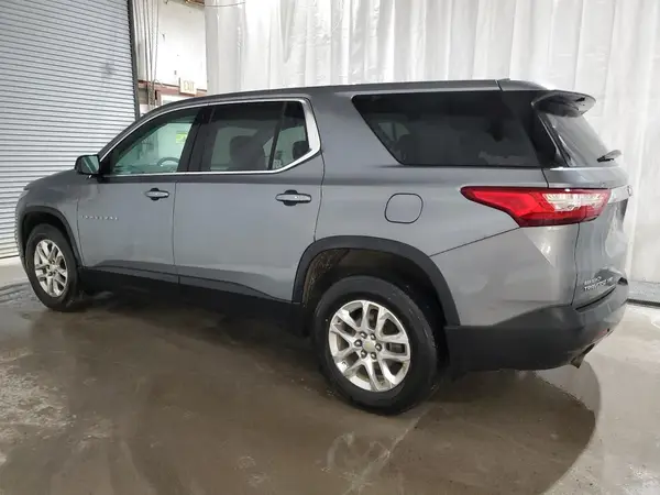 1GNEVFKW4LJ267174 2020 CHEVROLET TRAVERSE - Image 2