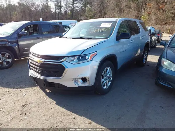1GNEVFKW4MJ156576 2021 CHEVROLET TRAVERSE - Image 2