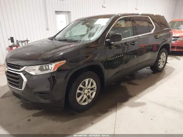 1GNEVFKW4MJ187469 2021 CHEVROLET TRAVERSE - Image 2