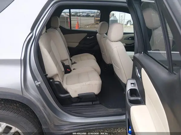 1GNEVFKW4PJ105907 2023 CHEVROLET TRAVERSE - Image 8